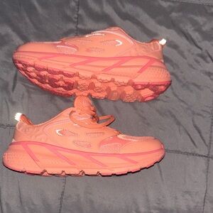 Hoka Coral Orange Chunky Sneakers size 6 m or 7 w